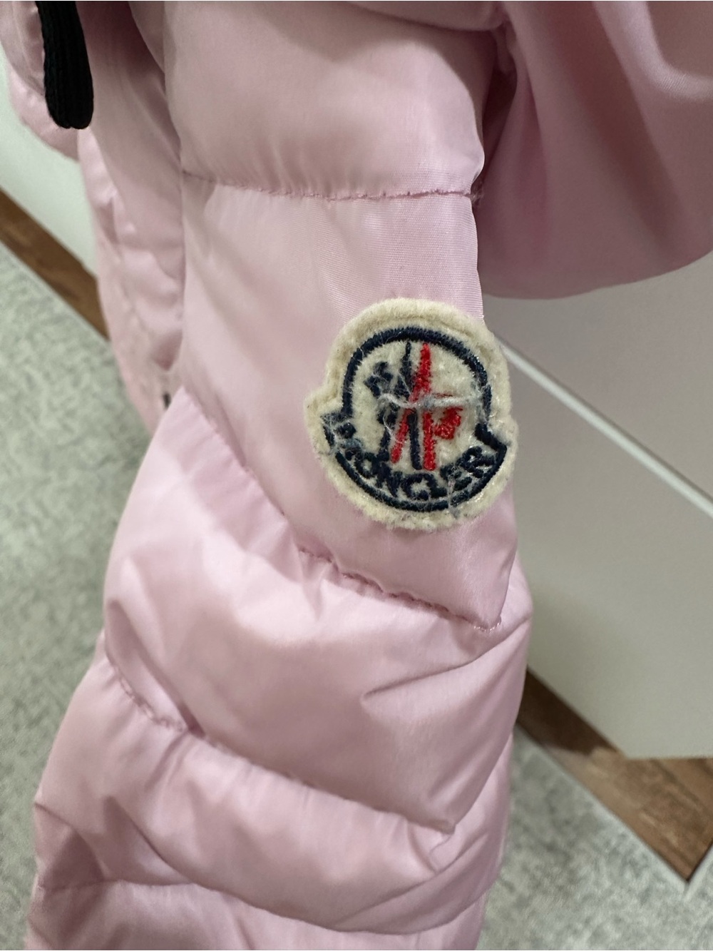 Moncler Girls Jacket Size 5 - Picture 3 of 12